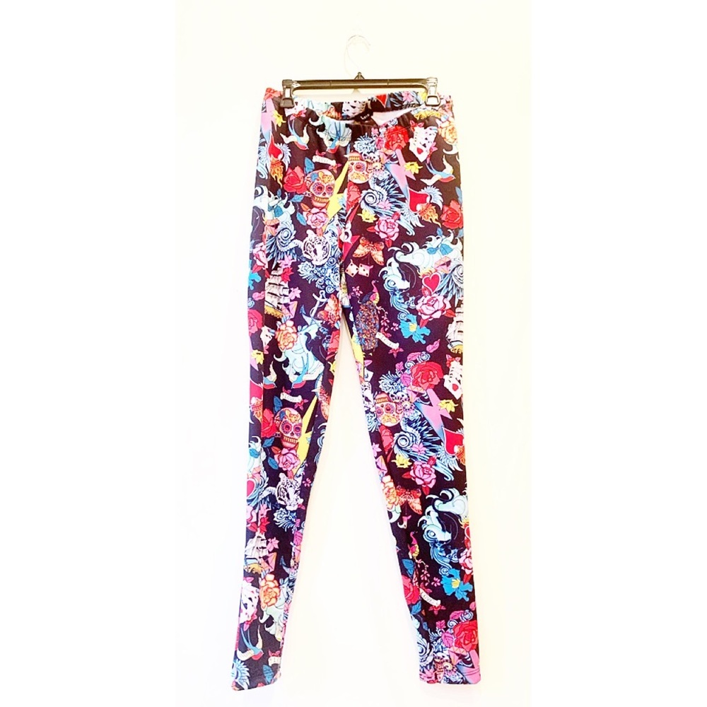 TORRID TATTOO LUCKY VEGAS LEGGINGS SZ 1 = 1X 14/16 Multi-color